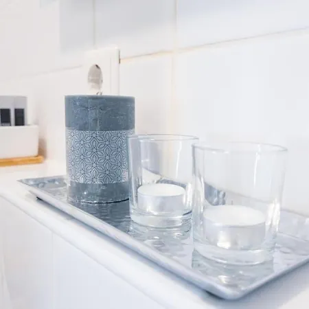 Wohlfuehl-oase Mitten In Der Stadt - Garten, Grill, Netflix Und Drucker