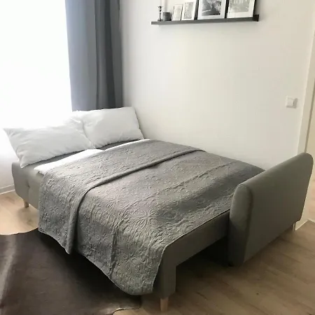 Wohlfuehl-oase Mitten In Der Stadt - Garten, Grill, Netflix Und Drucker * Lipcse