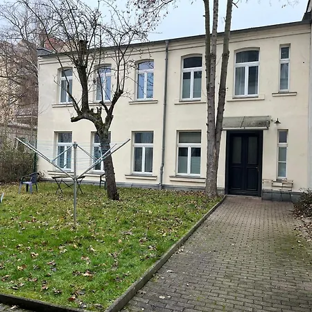 Apartman Wohlfuehl-oase Mitten In Der Stadt - Garten, Grill, Netflix Und Drucker