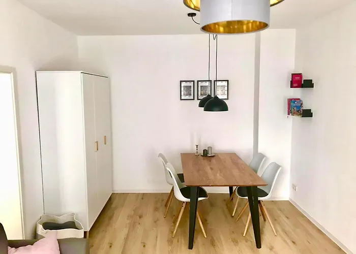 Wohlfuehl-oase Mitten In Der Stadt - Garten, Grill, Netflix Und Drucker Апартаменты Лейпциг