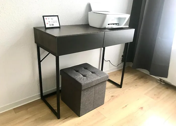 Апартаменты Wohlfuehl-oase Mitten In Der Stadt - Garten, Grill, Netflix Und Drucker *